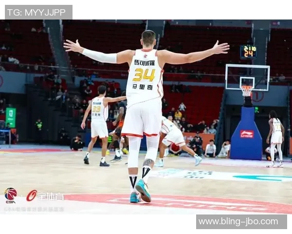 王浩然谈现代篮球风格强调快速反击与高效得分40分钟赛制提升比赛观赏性